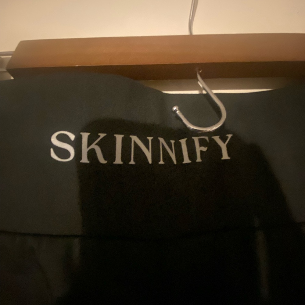 Skinnify Black Leggings